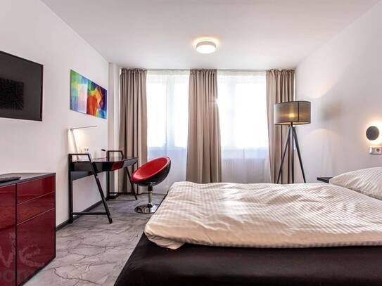Kaltmiete zzgl. Nebenkosten, for rent at Taunusstraße 00 5.OG , Bahnhofsviertel , Frankfurt am Main (60329)