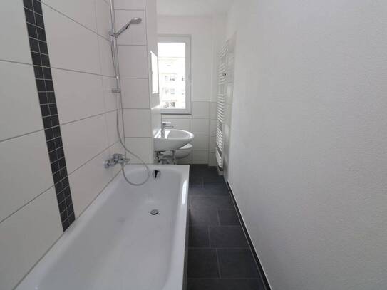 Kaltmiete zzgl. Nebenkosten, for rent at Tschaikowskistraße 22 , Freiberg , Freiberg (09599)