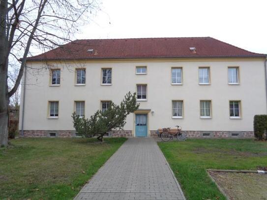 Kaltmiete zzgl. Nebenkosten, for rent at Braunsbedra, Braunsbedra (06242), Germany