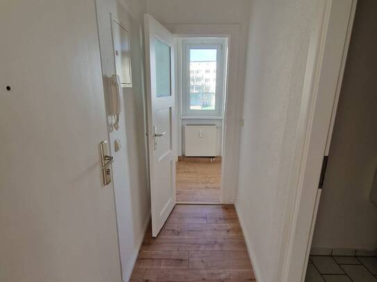 Nettokaltmiete exkl. Betriebskosten, for rent at Luxemburgstraße 34 , Cracau , Magdeburg (39114)