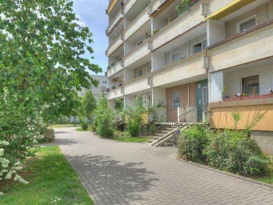 Kaltmiete zzgl. Nebenkosten, for rent at Grashalmstraße 9 , Heide Nord , Halle (06120)