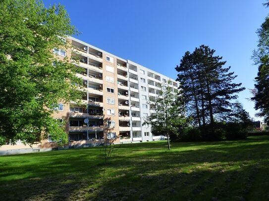 1-ZIMMERWOHNUNG MIT BALKON ZU VERMIETEN!