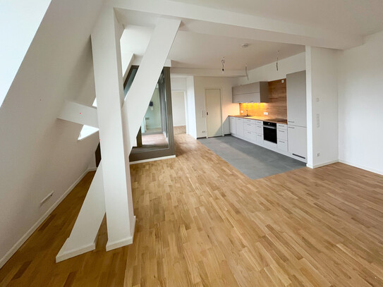 Stilvolle 2 Zimmerwohnung mit Dachterrasse im historischen Kloster von Limburg!