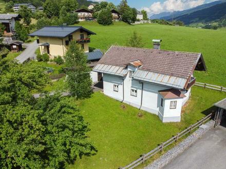 Sonniges Baugrundstück mit Altbestand in Bruck