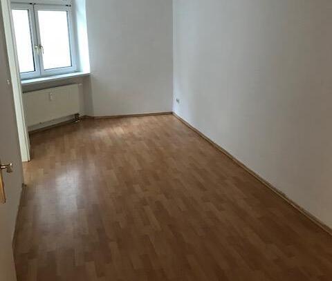 Magdeburg-Preiswerte 3-Raum Whg, in Magdeburg -Stadtfeld Ost ,im EG ca. 63m2 zu vermieten !