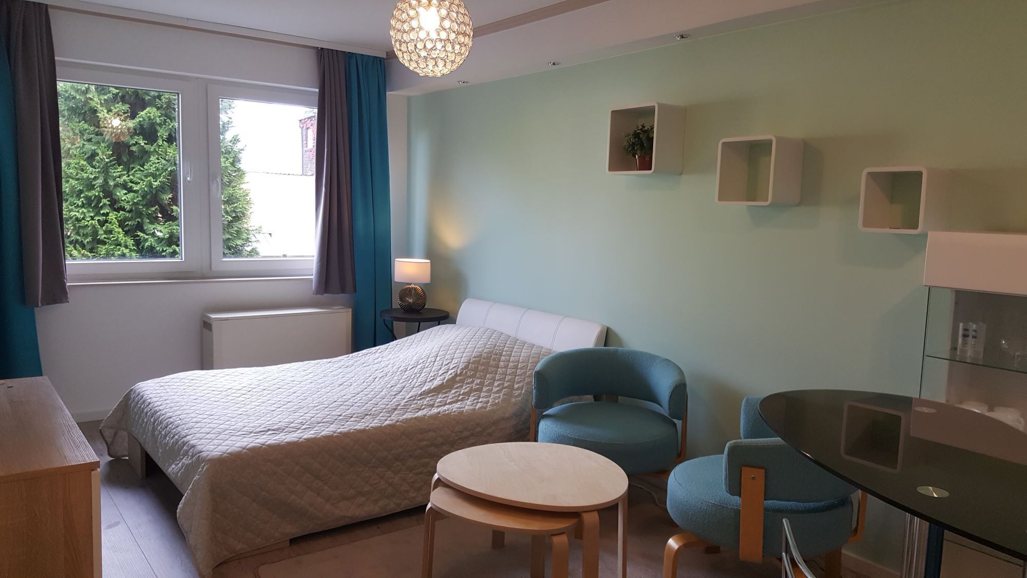                                                               Modernes &amp; gem&uuml;tliches Apartment                                                       in Peter (Würzburg)