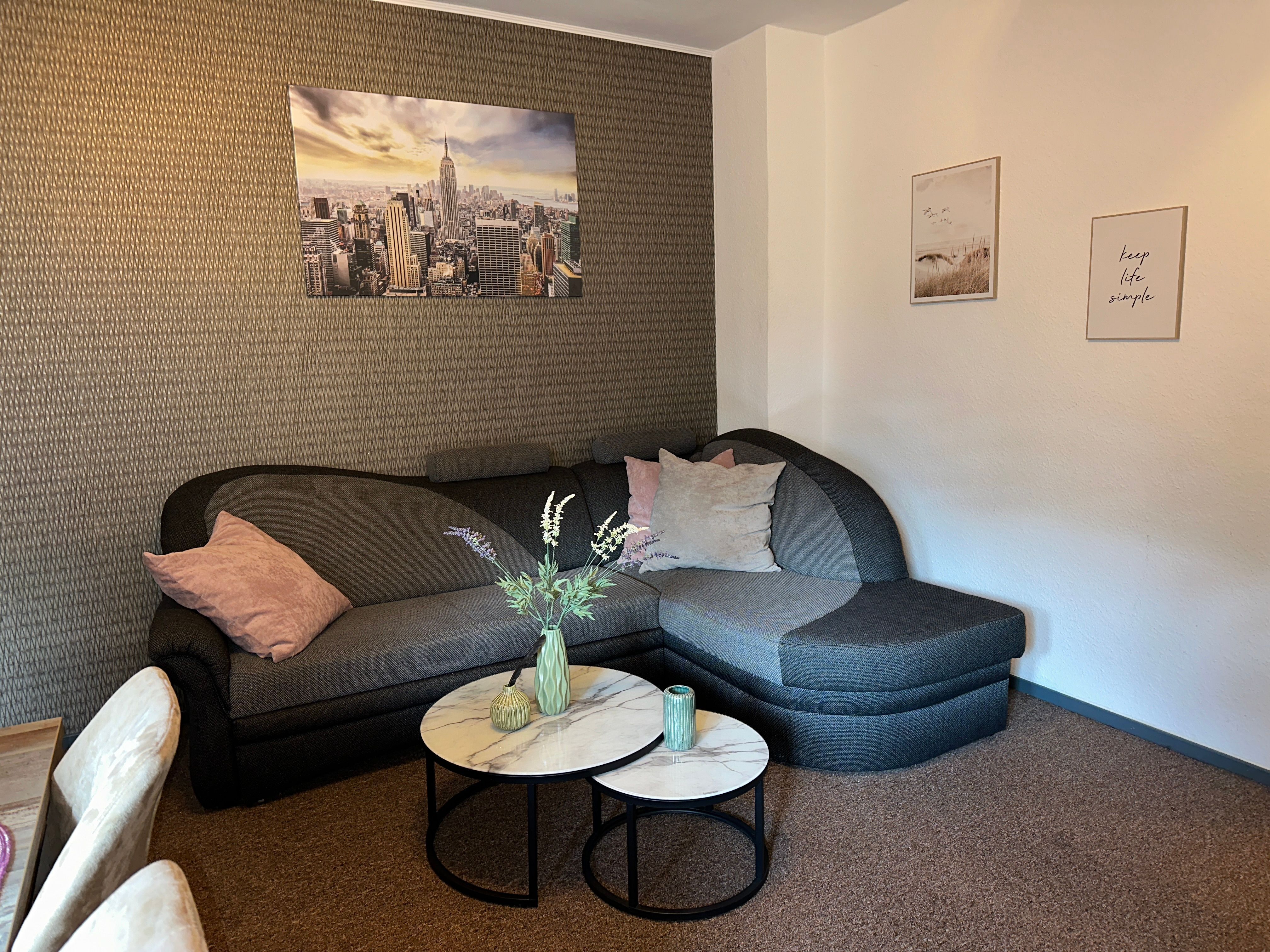                                                               Stilvolle, modische Wohnung auf Zeit in ruhiger Umgebung, Oberhausen                                                       in Oberhausen (Augsburg)