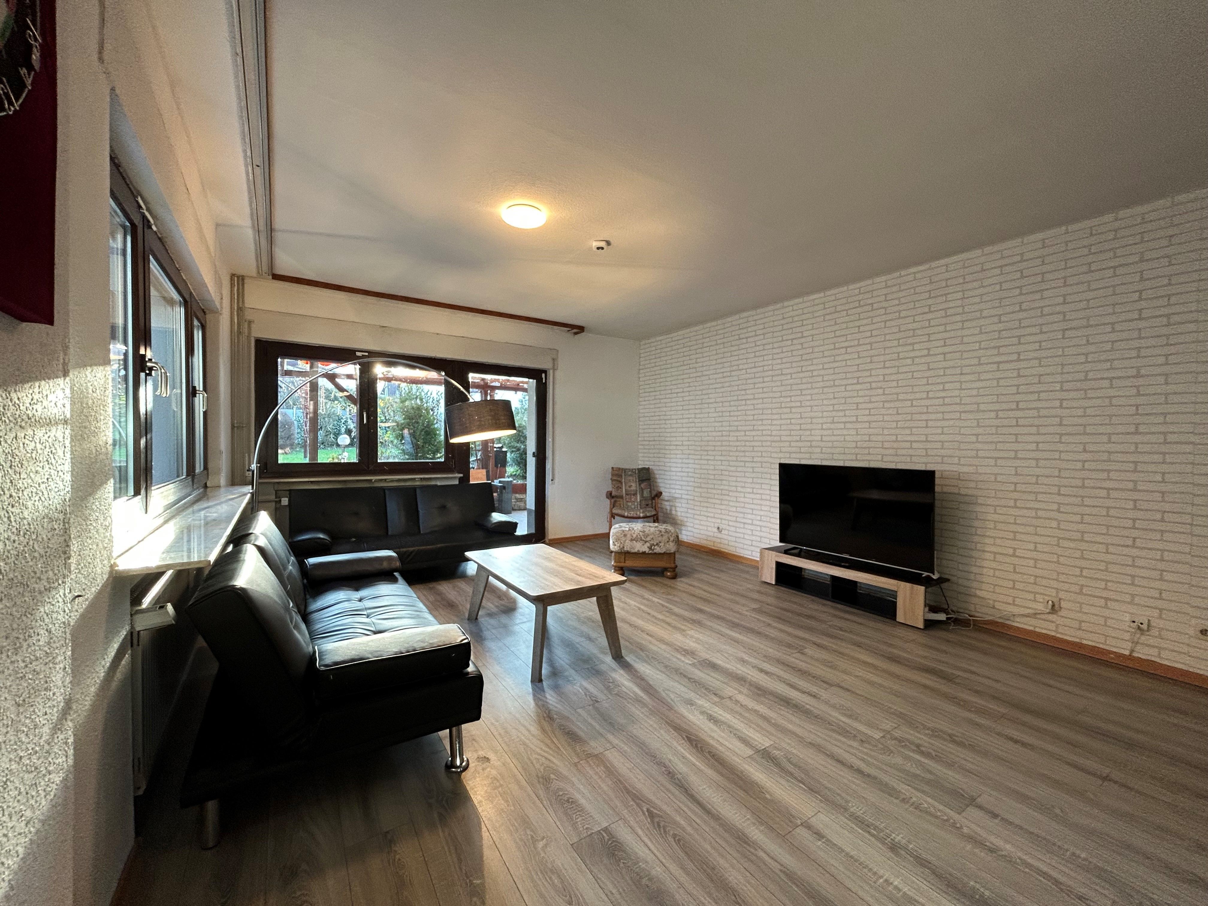                                                               Maisonettewohnung mit Sonnen-Terrasse, Balkon und Homeoffice M&ouml;glichkeit                                                       in Rodenbach (Main-Kinzig-Kreis)
