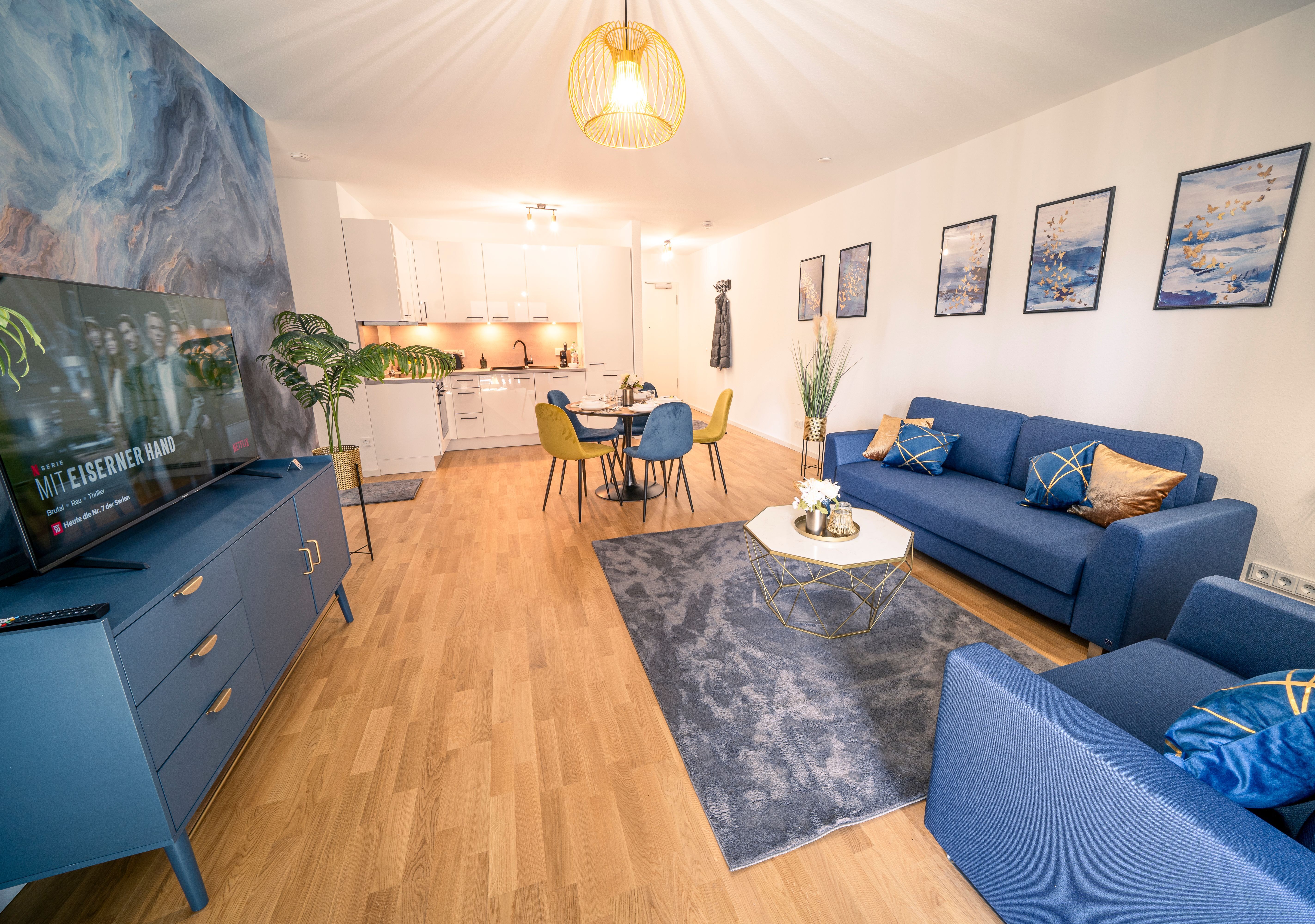                                                               River Lux Suite | 5min to HBF                                                       in Wetzlar (Lahn-Dill-Kreis)