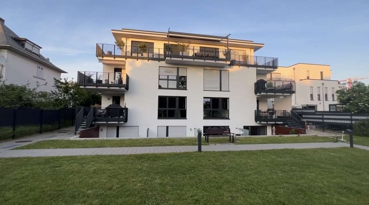                                                               Living in the city center with garden &amp; park                                                       in West (Ingolstadt)