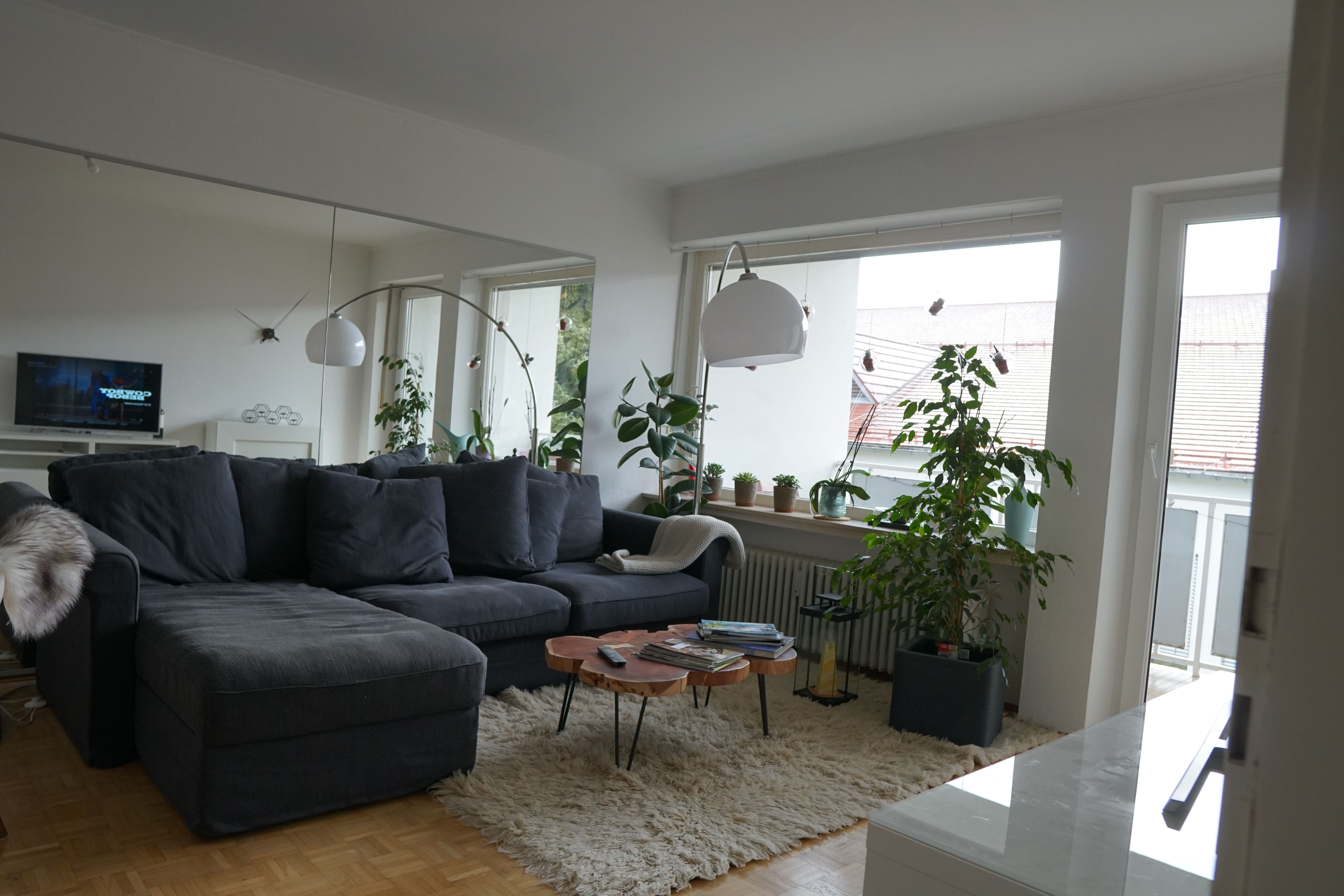                                                               Helle und vollständig möblierte 2-Zimmer-Wohnung in Grünwald – 68,5 m²                                                       in Grünwald (München)