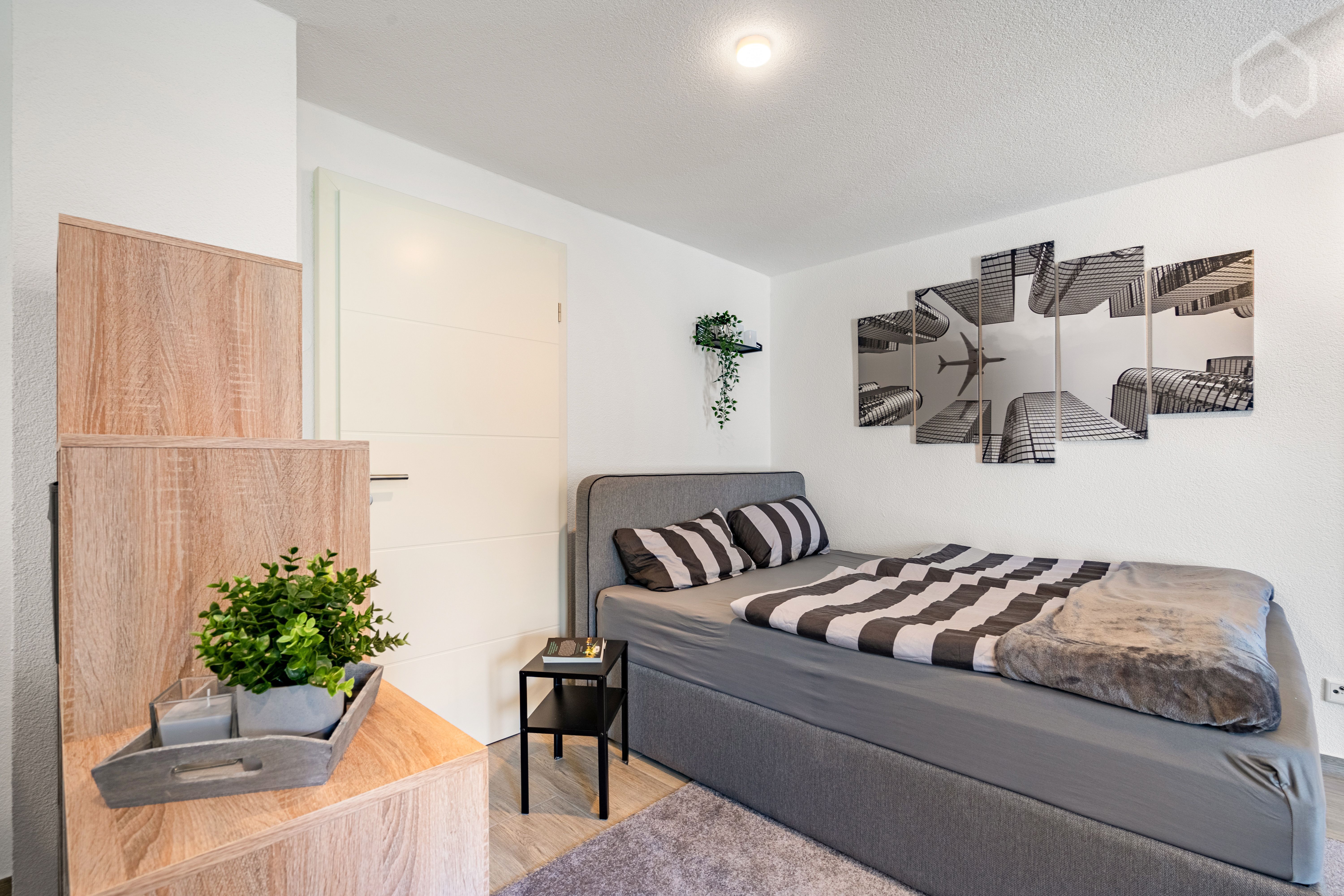                                                               Neue und gem&uuml;tliche Wohnung mit kleiner Terasse und Garten                                                       in Bischofsheim (Groß-Gerau)