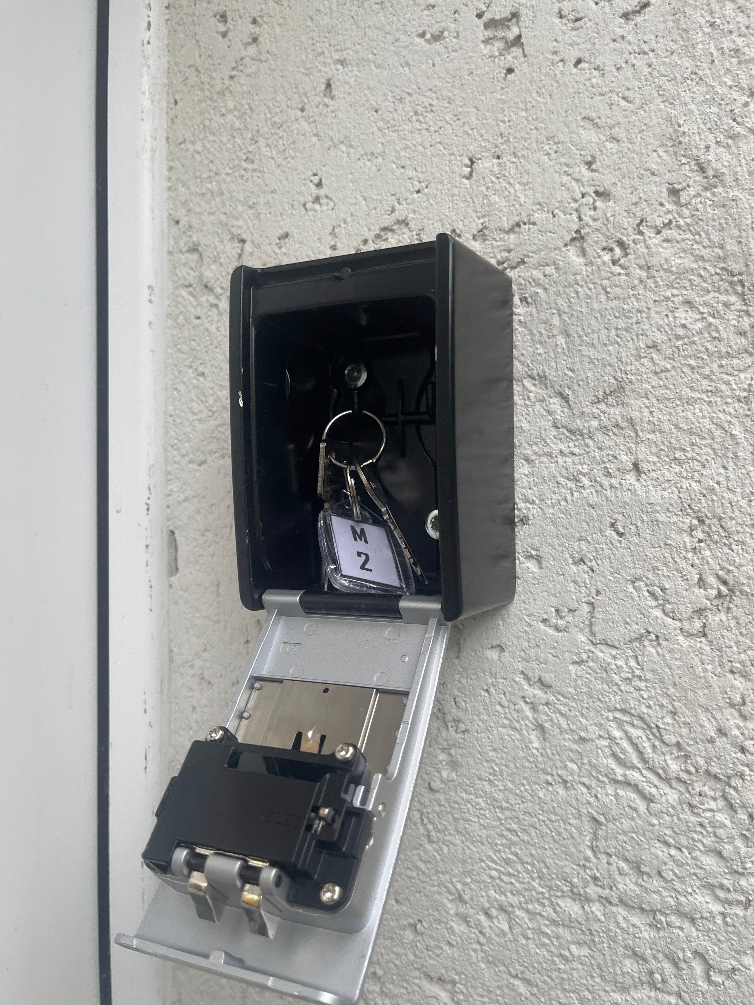                                                               Exklusive 2-Zimmer-Wohnung (80 m&sup2;) in Oberhausen &ndash; komplett m&ouml;bliert, ohne Kaut&hellip;                                                       in Oberhausen (Augsburg)