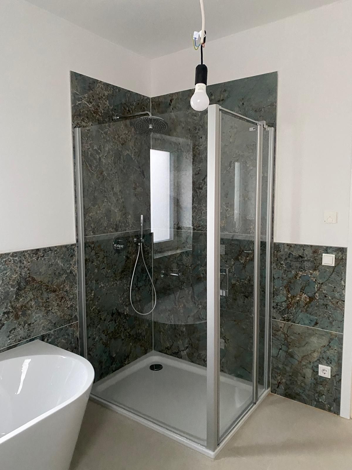                                                               Penthouse Neat apartment in Obertshausen                                                       in Hausen (Miltenberg)