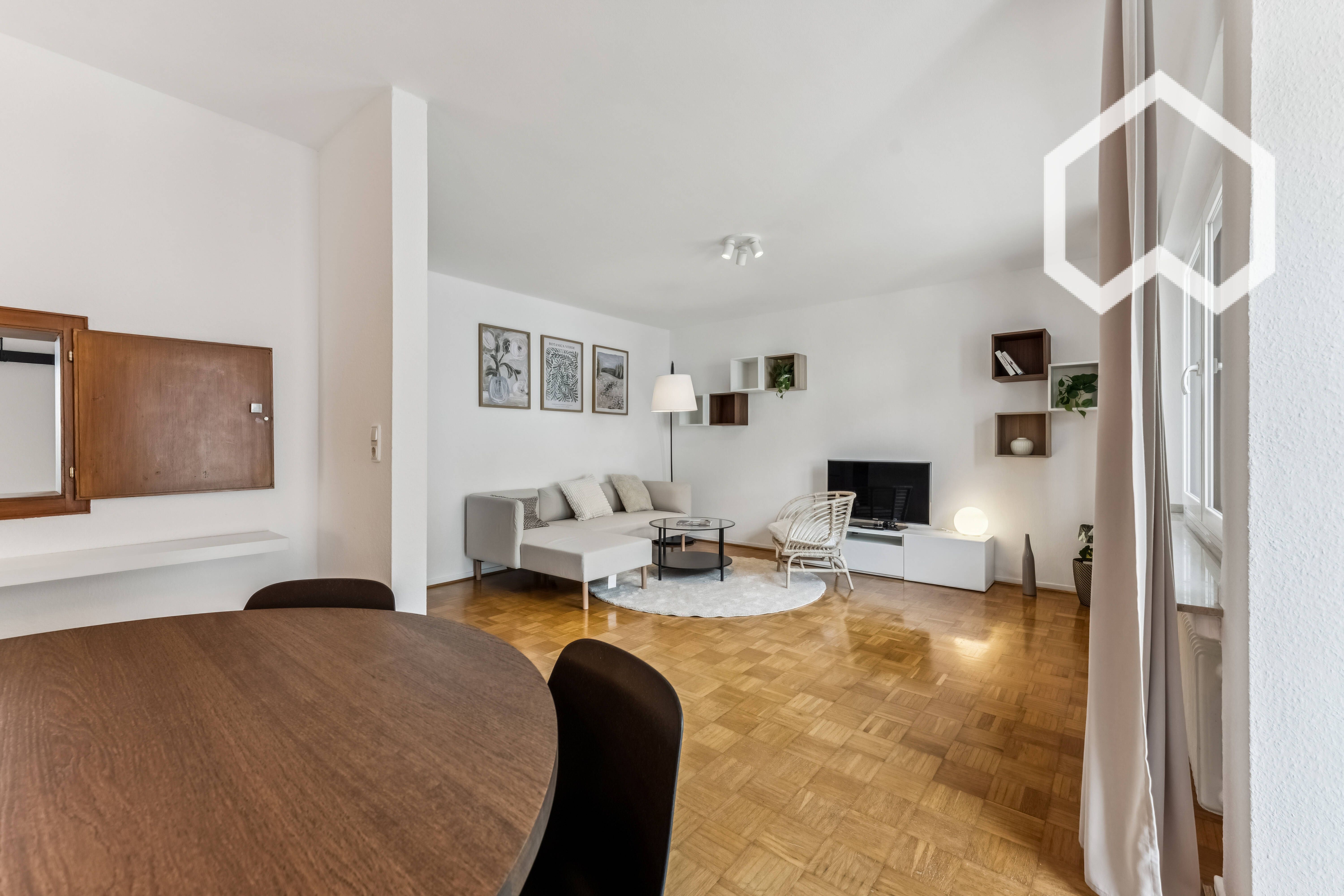                                                               Stylisch &amp; sorgenfrei: 2.5-Zimmer-Erstbezug, m&ouml;bliert, All-In-Miete                                                       in Brasselsberg (Kassel)