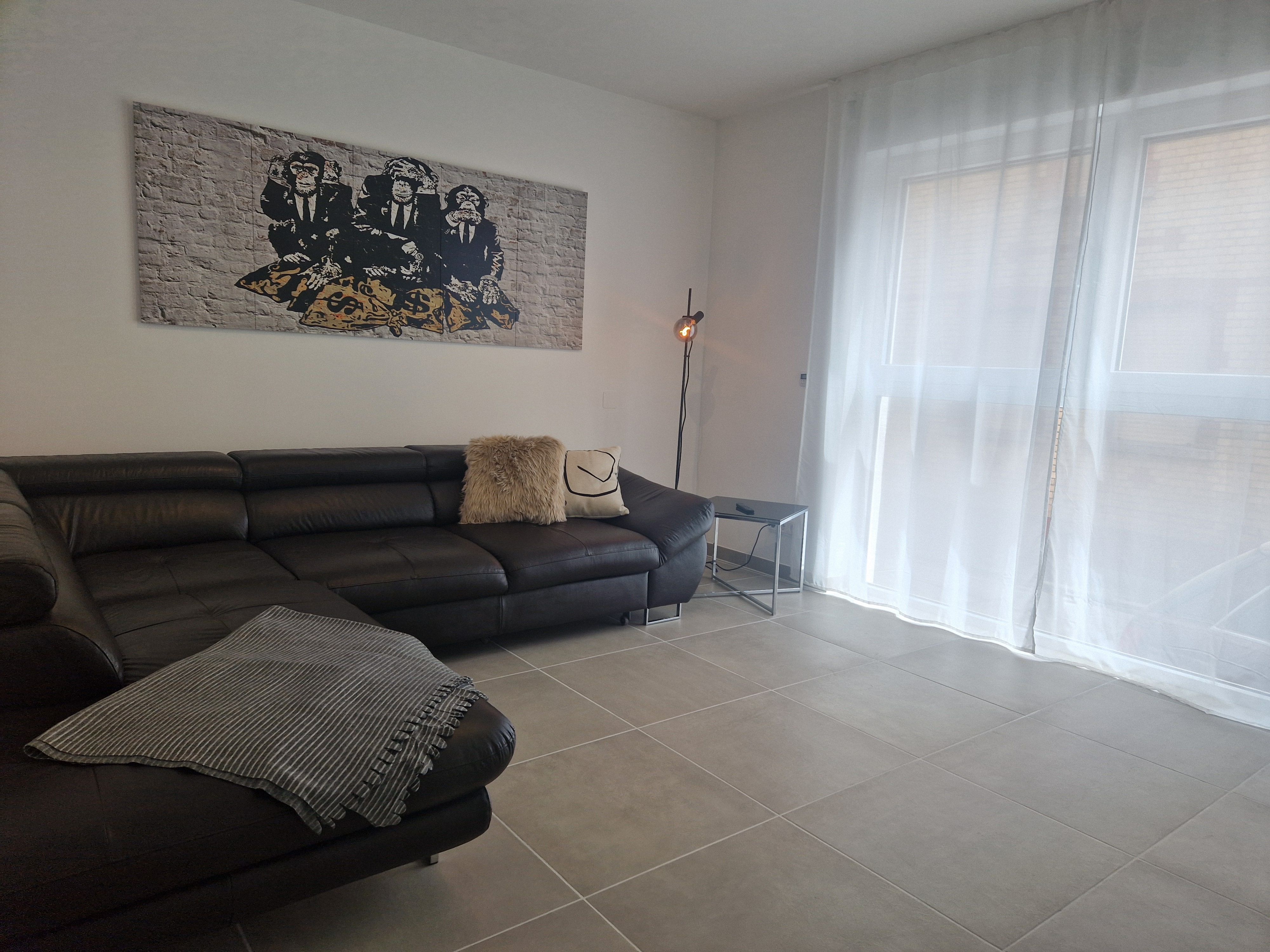                                                               Moderne 70m&sup2; Dreizimmer-Wohnung mit eigenem stufenlosen Eingang im Erdgeschoss&hellip;                                                       in Delkenheim (Wiesbaden)