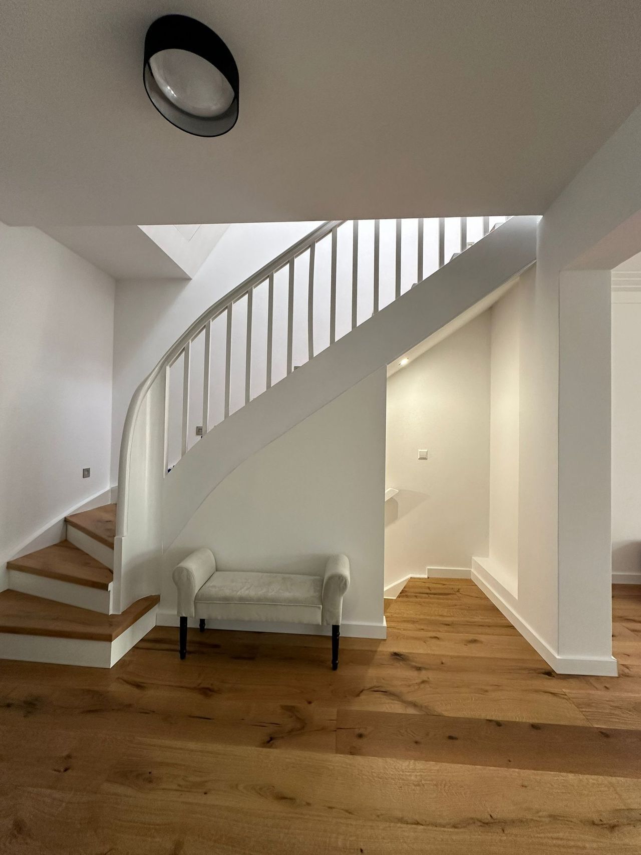 Modern Townhouse in Zehlendorf - Urban Living in Green Surroundings, Berlin - Amsterdam Apartments for Rent