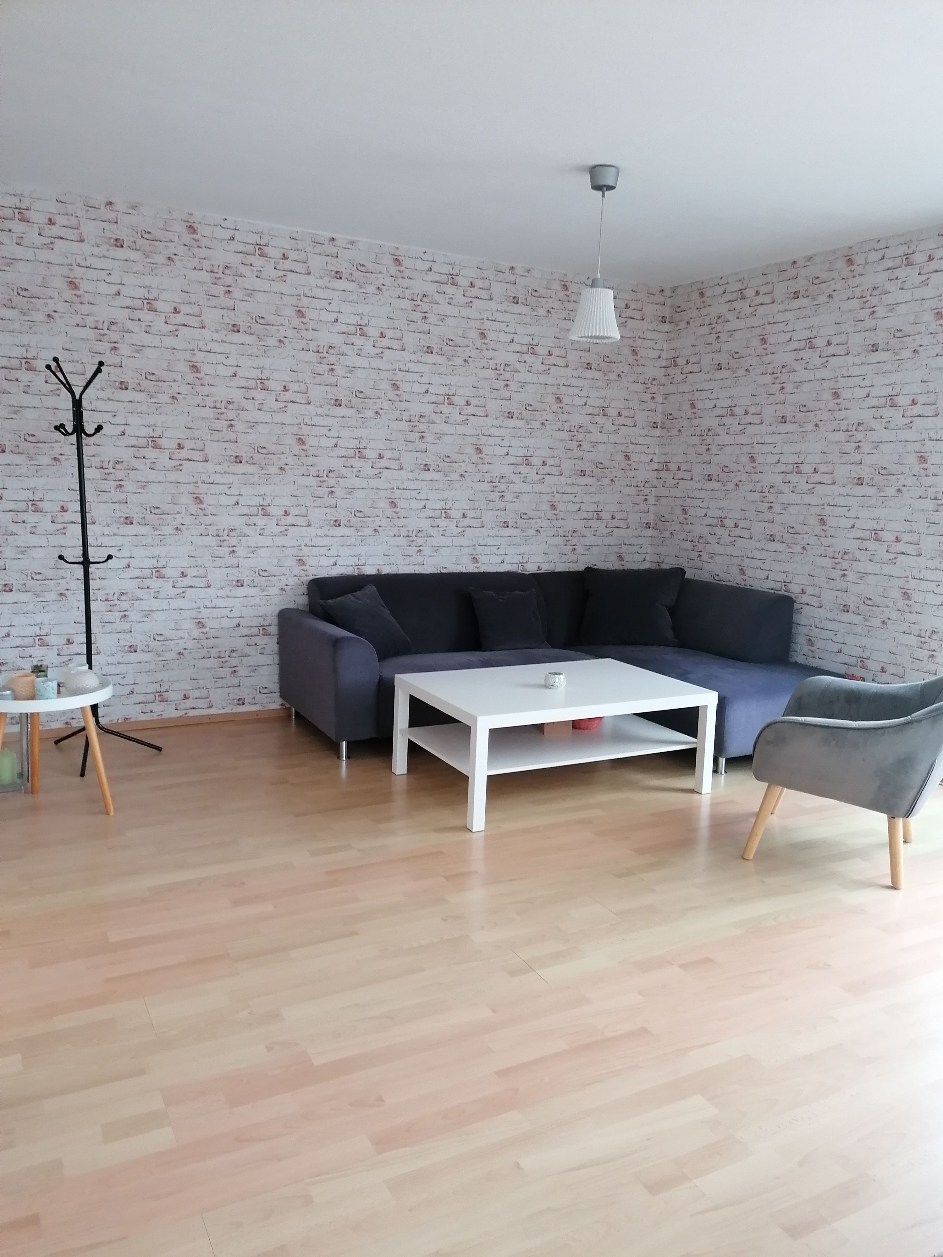                                                               H&auml;usliche und schicke Wohnung auf Zeit mitten in Sch&ouml;neck                                                       in Schöneck (Main-Kinzig-Kreis)