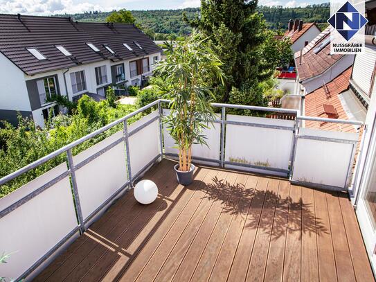 AUSSERGEWÖHNLICHES, großzügiges Reihenhaus mit toller Dachterrasse in ruhiger Lage