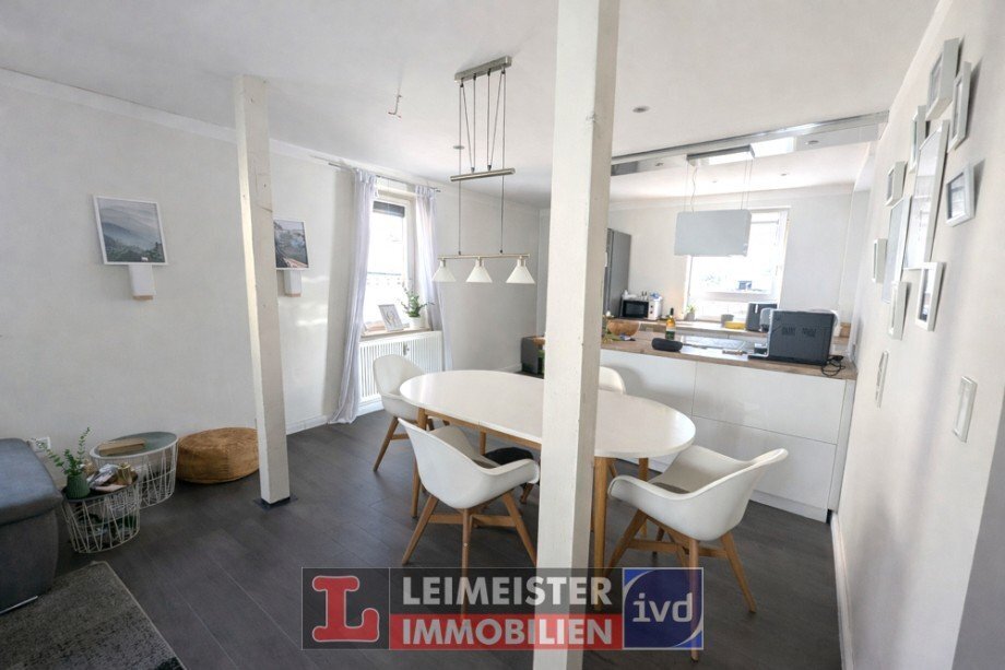                                                               Wohnen mit Komfort: Gro&szlig;z&uuml;gige EG-Wohnung mit FREISITZ in Obernau                                                       in Goldbach (Aschaffenburg)