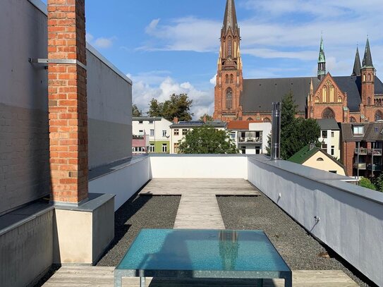 5-Raum-Wohnung mit großer Dachterrasse und einzigartigem Blick auf die Paulskirche