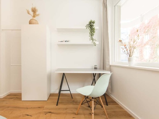 Zimmer in der Nazarethkirchstraße 51 (Aufgang A)