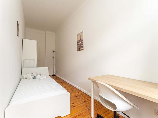 Bornholmer Straße - Room 1