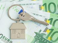 Ist bei einer Schenkung Immobilienertragsteuer fällig?