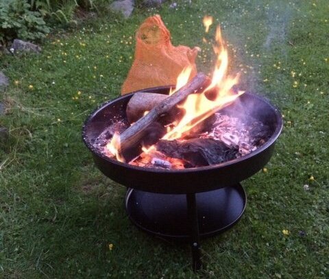 FREUEN SIE SICH AUF STIMMUNGSVOLLE GRILLPARTYS AUF DER TERRASSE IHRES EIGENEN HAUSES!