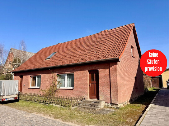 Neubrandenburg - HORN IMMOBILIEN ++ Neubrandenburg Weitin Haus sucht fleißige Hände, ruhige Lage und nette Nachbarn