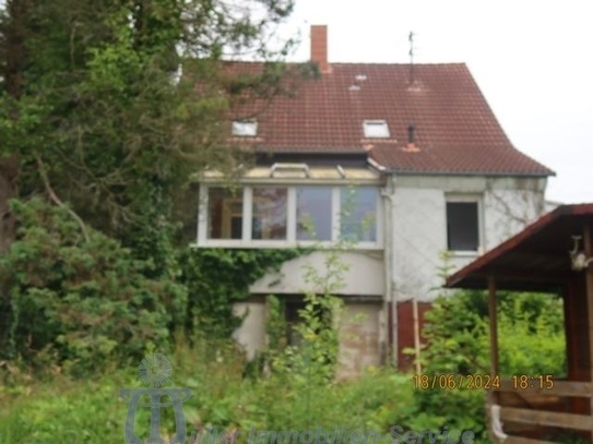 Bexbach - Teilrenoviertes freistehendes Einfamilienhaus mit Fernblick in Bexbach