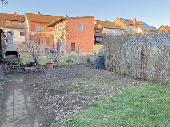 Ketsch - ObjNr:19076 - Gepflegtes 2-Familienhaus in ruhiger Lage von Ketsch als Kapitalanlage