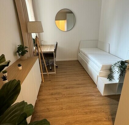 Braunschweig - Gemütliches WG-Zimmer 23qm in Braunschweig, saniert(Erstbezug), voll möbliert