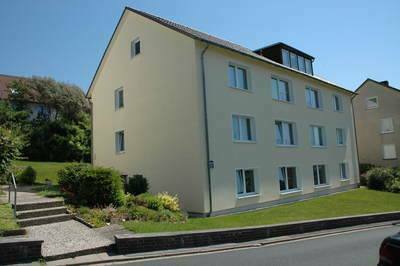 Alfeld - Sonnige Dachgeschosswohnung mit tollem Ausblick!