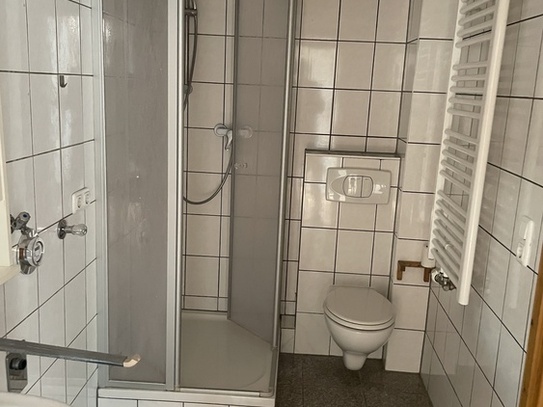 Bamberg - Schöne Altbau-Wohnung mit renoviertem Bad und eigenem Keller