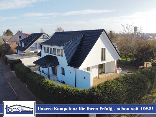 Timmendorfer Strand - Hochwertiges Einfamilienhaus mit sep. Einliegerwohnung in Timmendorfer Strand