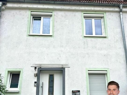 Augsburg - 2011 erbautes RMH in WEG - Wohnen für die ganze Familie auf ca. 137 m²