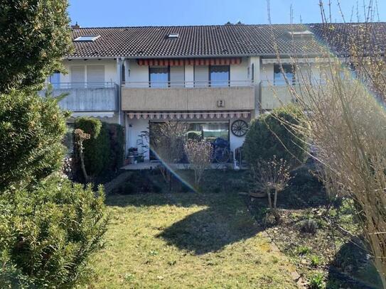 Mannheim - ObjNr:19548 - Gepflegtes Reihenmittelhaus mit Vor- und Rückgarten sowie Terrasse und Balkon