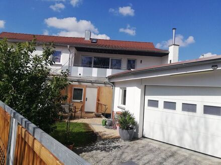 Fürstenfeldbruck - Wohn- und Geschäftshaus in guter Lage in der Nähe von München