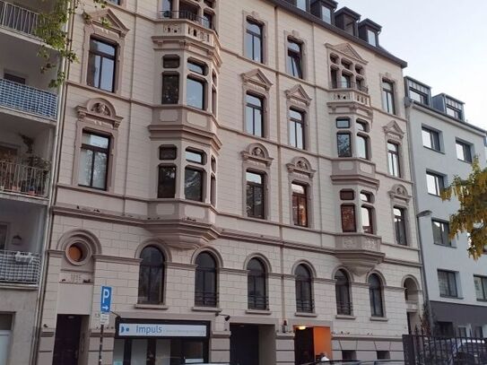 Köln - Provisionsfrei* Ihr Schnäppchen in Kölle - Maisonette-Wohnung im ruhigen Hof in der Kölner Südstadt *SUPER LAGE*…