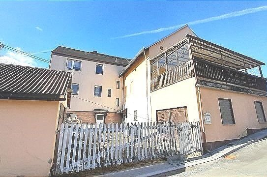 Lengenfeld - Geräumiges Handwerkerhaus in ländlicher Lage