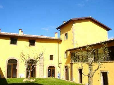 Castel del Piano - Apartements in schoenen Landhaus mit Garten und Swimmingpool