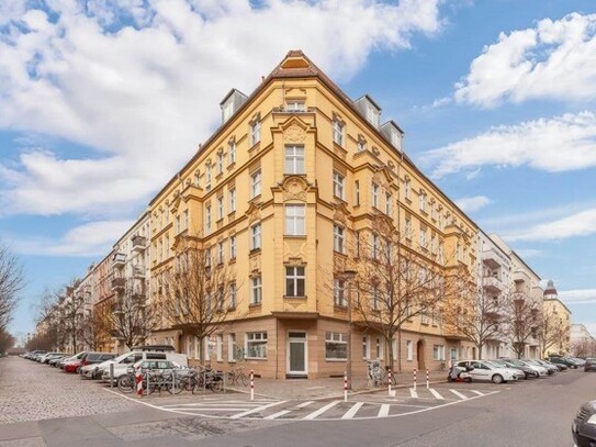 Berlin - GEWERBE LOFT MIT WOHNUNG UND GROSSEM KELLER