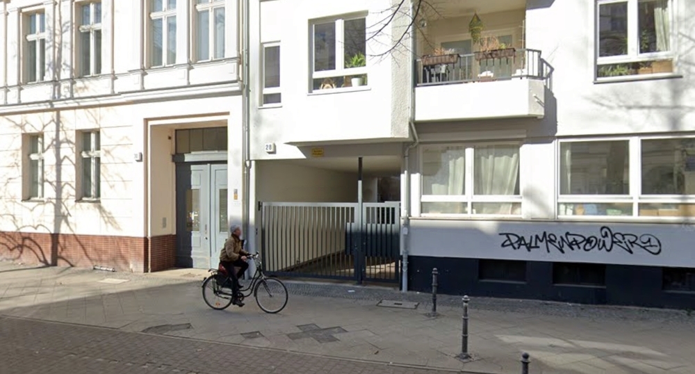 Berlin - 1-Zimmer-Wohnung in Berlin-Kreuzberg mit Balkon und Stellplatz - Photo 1