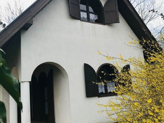 Siójut - Ferienhaus mit dem Weinkeller am Ufer vom Plattensee