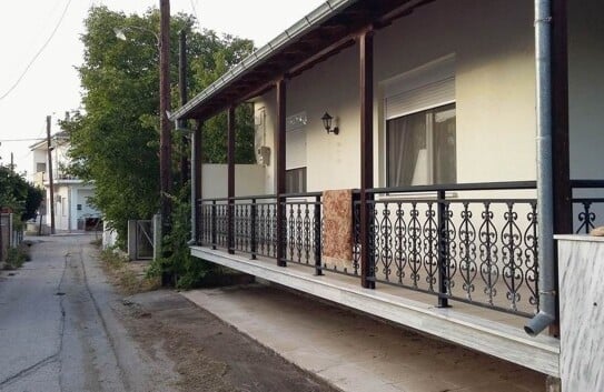 Evros - NEUES HAUS MIT GARTEN ZU VERKAUFEN