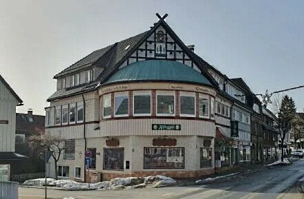 Bad Harzburg - Geschäfts- und Wohnhaus im Zentrum