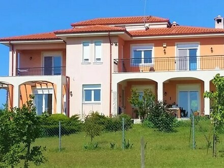 Thessaloniki/Epanomi - Landhaus mit atemberaubendem Blick auf den Berg Olympus