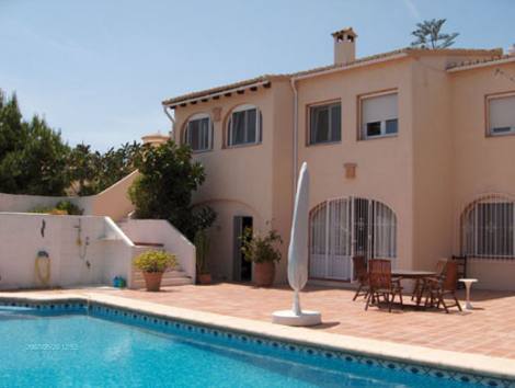 Benissa - CALPE La Fustere, freistehende exclusive 2 Familien-Villa