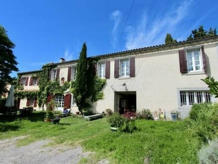 CARCASSONNE - Equestrian country estate, house with gite, 304m2, 7 en-suite bedrooms